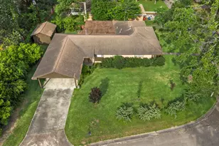 101 S Delmont Dr E, Conroe, TX 77301 - Photo 26