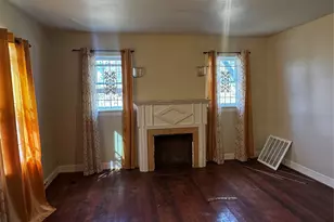 7119 Ley Rd, Houston, TX 77028 - Photo 2