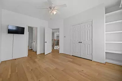 98 E Beckonvale Circle, The Woodlands, TX 77382 - Photo 44