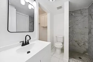1936 Upland Dr, Houston, TX 77043 - Photo 10