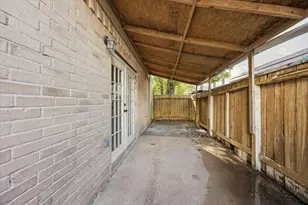 1936 Upland Dr, Houston, TX 77043 - Photo 4