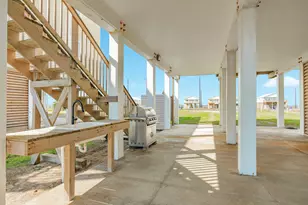 2938 Bluewater Hwy, Surfside Beach, TX 77541 - Photo 38