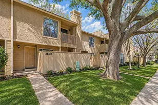 3606 Ocee St, Houston, TX 77063 - Photo 14