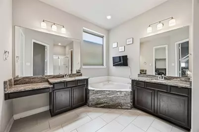 12721 Flora Manor Drive, La Marque, TX 77568 - Photo 12