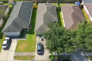 6515 Green Pear Ln, Houston, TX 77049 - Photo 32