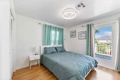 16607 Jamaica Cove Road, Jamaica Beach, TX 77554 - Photo 32