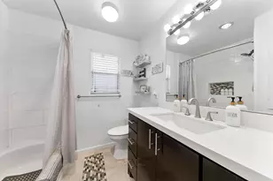 16607 Jamaica Cove Rd, Jamaica Beach, TX 77554 - Photo 30