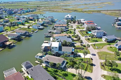 16607 Jamaica Cove Road, Jamaica Beach, TX 77554 - Photo 40