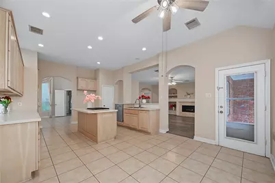 5807 Bayberry Way, Sugar Land, TX 77479 - Photo 12