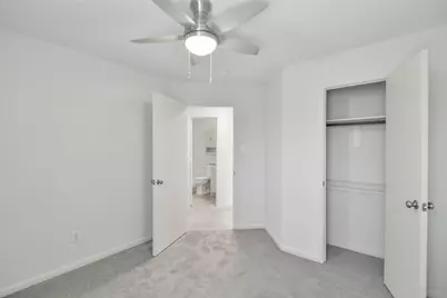 27077 Crown Chase, Houston, TX 77339 - Photo 20