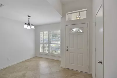 27077 Crown Chase, Houston, TX 77339 - Photo 4