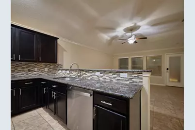 2039 Plum Rose Lane, Richmond, TX 77469 - Photo 12