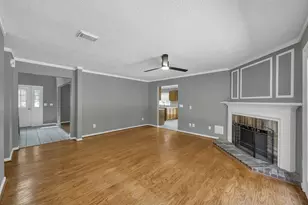 80 Eagle Rock Cir, The Woodlands, TX 77381 - Photo 12