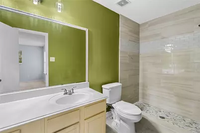 9915 Victoria Grove Lane, Houston, TX 77075 - Photo 26