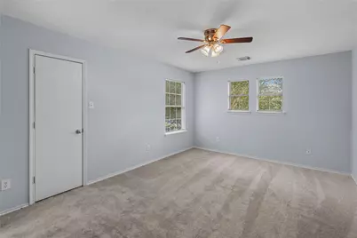 9915 Victoria Grove Lane, Houston, TX 77075 - Photo 22