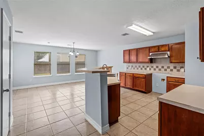 9915 Victoria Grove Lane, Houston, TX 77075 - Photo 8