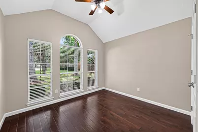 1103 Parkhaven Lane, Houston, TX 77077 - Photo 32