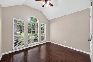1103 Parkhaven Ln, Houston, TX 77077 - Photo 32