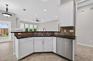 1103 Parkhaven Ln, Houston, TX 77077 - Photo 20