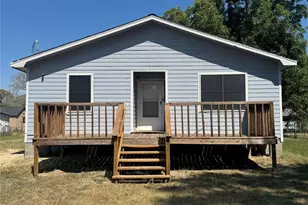 505 Palacios St, El Campo, TX 77437 - Photo 6