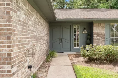 3607 Camelot Street, Baytown, TX 77521 - Photo 6