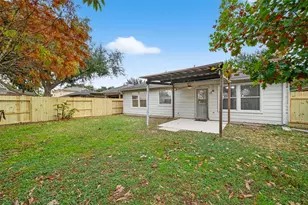 13510 Titus Point, Houston, TX 77085 - Photo 30