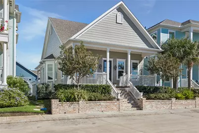 3 Mariner Pass, Galveston, TX 77554 - Photo 1