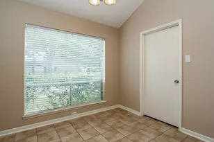 12002 Rocky Knoll Dr, Houston, TX 77077 - Photo 18