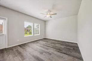 6913 Carver, Texas City, TX 77591 - Photo 6