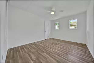 10006 Neuens Rd, Houston, TX 77080 - Photo 16