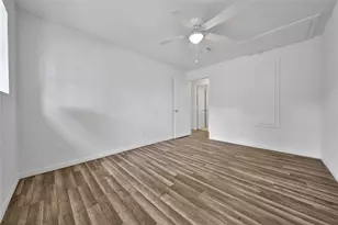 10006 Neuens Rd, Houston, TX 77080 - Photo 14