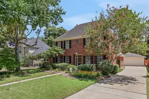 3926 Brook Shadow Dr, Houston, TX 77345 - Photo 2