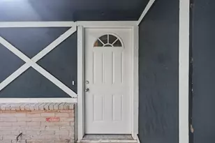 24514 Red Deer Dr, Houston, TX 77336 - Photo 16