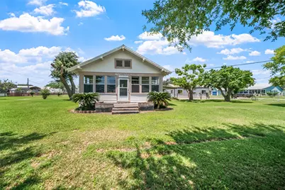 422 Caney Street, Matagorda, TX 77457 - Photo 1