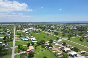 422 Caney St, Matagorda, TX 77457 - Photo 44
