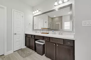 1913 Kirby Landing Dr, Houston, TX 77051 - Photo 18