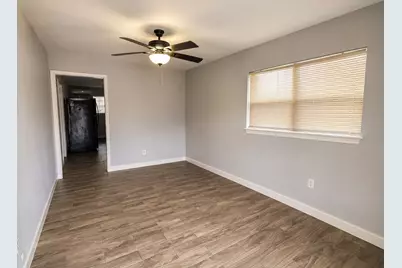 2303 1/2 Hadley Alley, Houston, TX 77003 - Photo 2