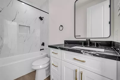 724 E 33rd Street, Houston, TX 77022 - Photo 22