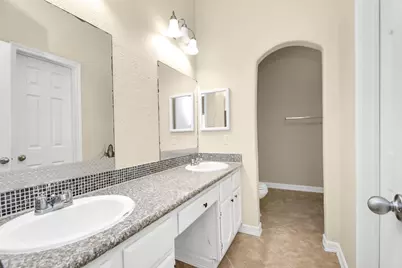 8707 Kalewood Drive, Houston, TX 77099 - Photo 8