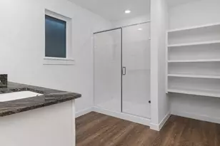 1018 Sycamore Dr, Rosharon, TX 77583 - Photo 6