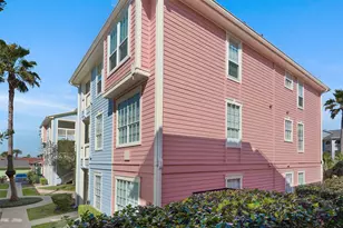 7000 Seawall Blvd, Galveston, TX 77551 - Photo 40