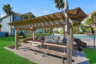 7000 Seawall Blvd, Galveston, TX 77551 - Photo 26