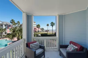 7000 Seawall Blvd, Galveston, TX 77551 - Photo 26