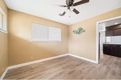 8314 Edgemoor Drive, Houston, TX 77036 - Photo 8