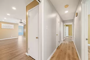 8314 Edgemoor Dr, Houston, TX 77036 - Photo 22