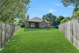 95 S Greenprint Cir, Tomball, TX 77375 - Photo 32
