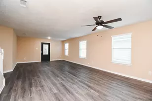 20815 Baronsledge Ln, Katy, TX 77449 - Photo 2