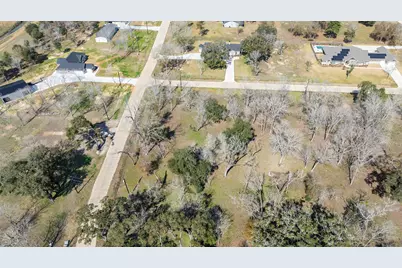 2807 Chinaberry Lane, Alvin, TX 77511 - Photo 8