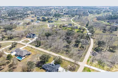 2807 Chinaberry Lane, Alvin, TX 77511 - Photo 4