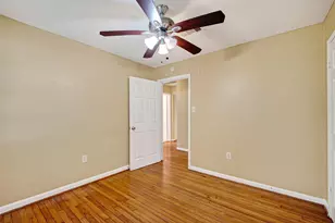 313 Greenbriar Dr, Baytown, TX 77520 - Photo 24